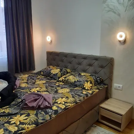Apartment Kraljevi Cardaci Sadikovic Sa Garazom Kopaonik
